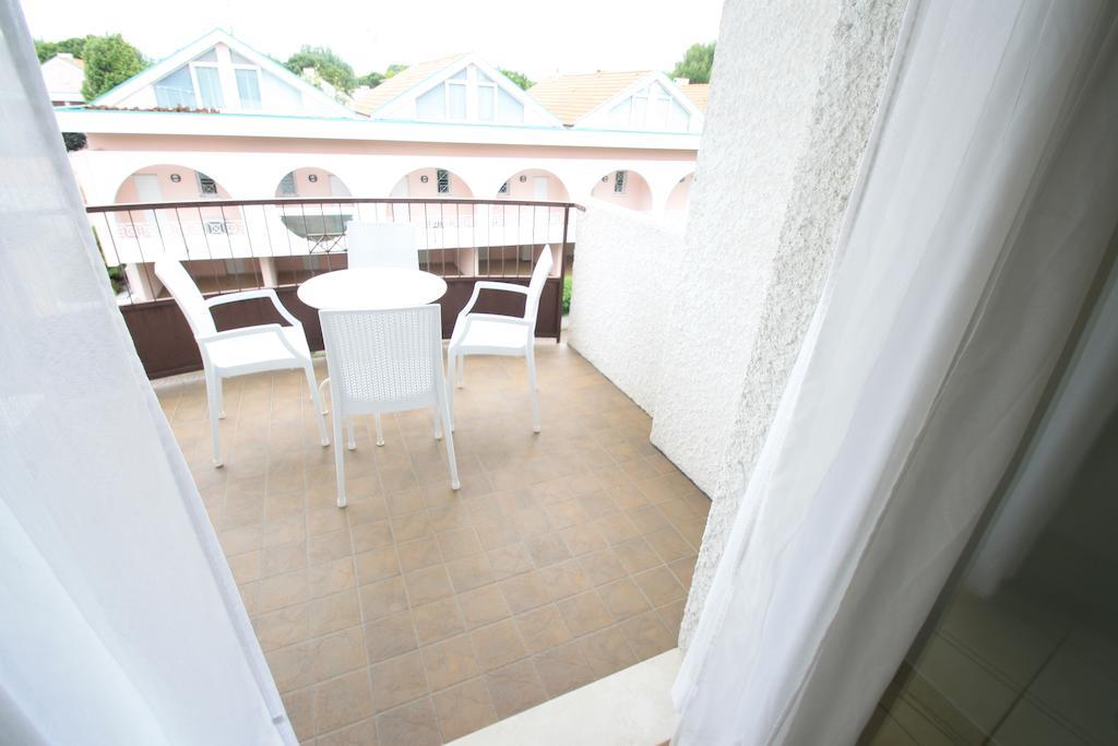 Albaluisa Appartement *
